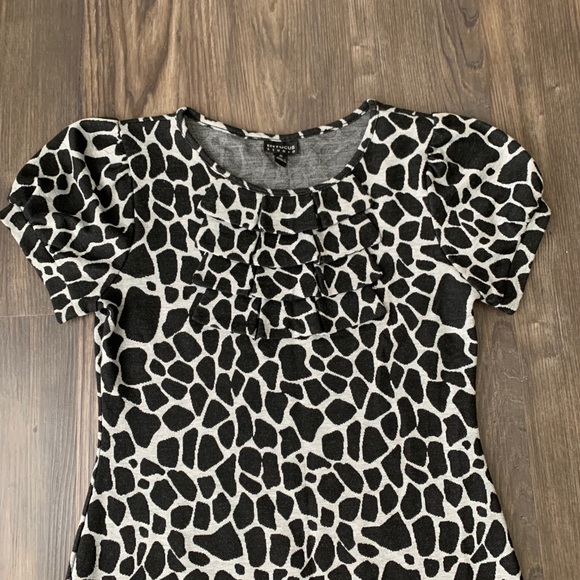 Enfocus Studio Animal Print Ruffle Collar Dress - Picture 7 of 14